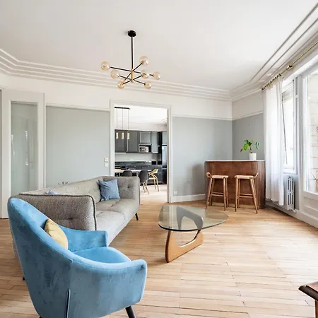 Exceptional 220 M2