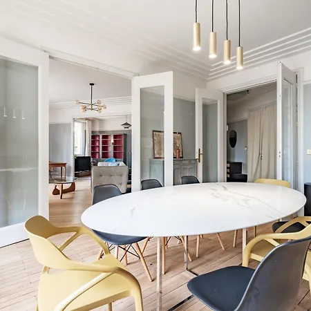 Exceptional 220 M2