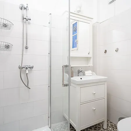 Exceptional 220 M2 * Paris
